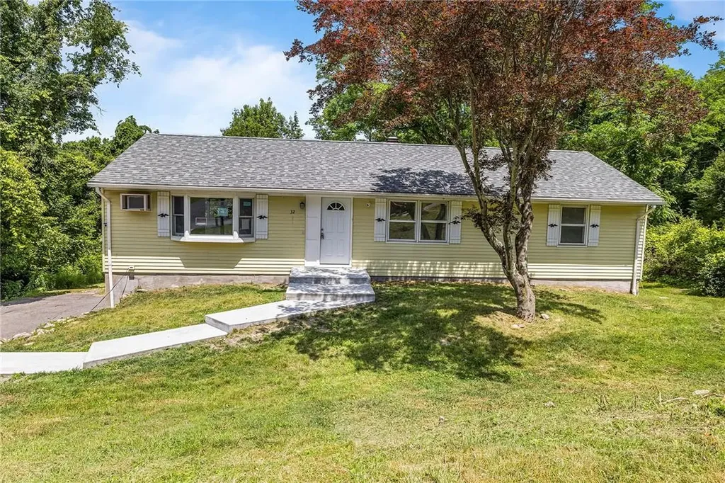 32 Meadow Court Carmel NY 10512