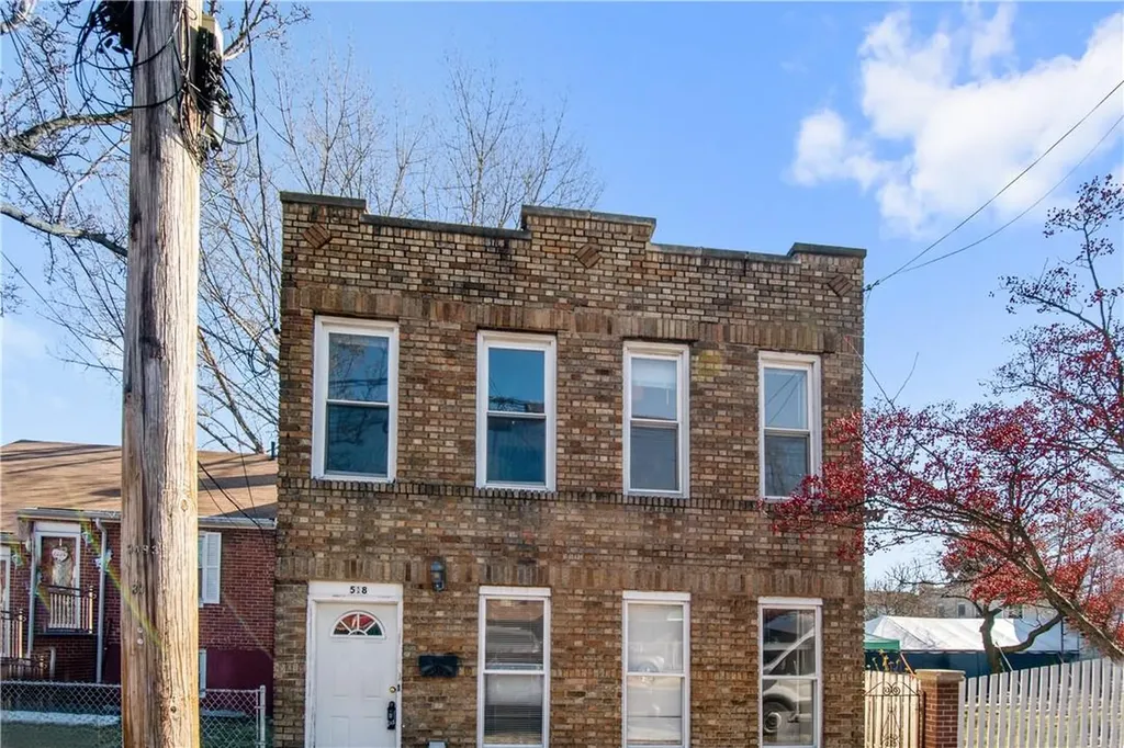 518 Underhill Avenue Bronx NY 10473