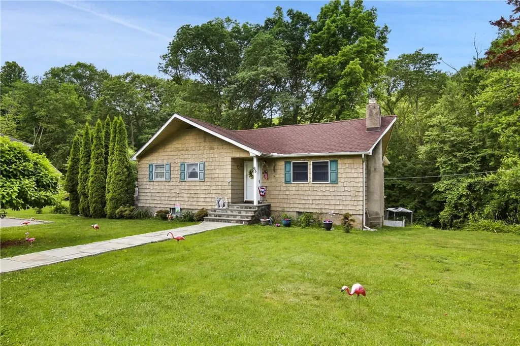 95 Clarkson Road Carmel NY 10512