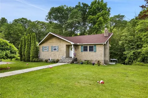 95 Clarkson Road Carmel NY 10512
