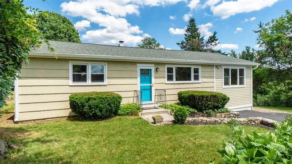5 Newport Road Patterson NY 12563