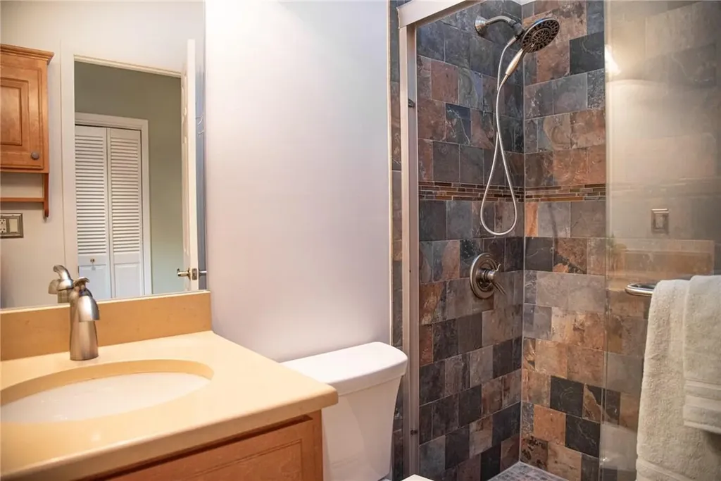 75 Chestnut Oval Orangeburg NY 10962