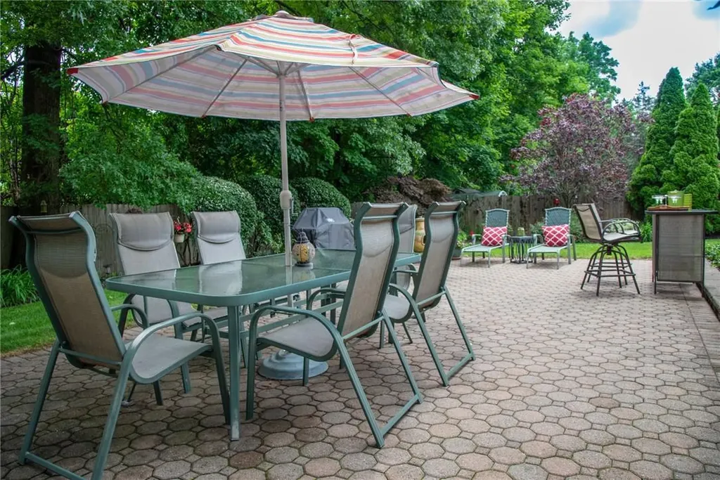 75 Chestnut Oval Orangeburg NY 10962