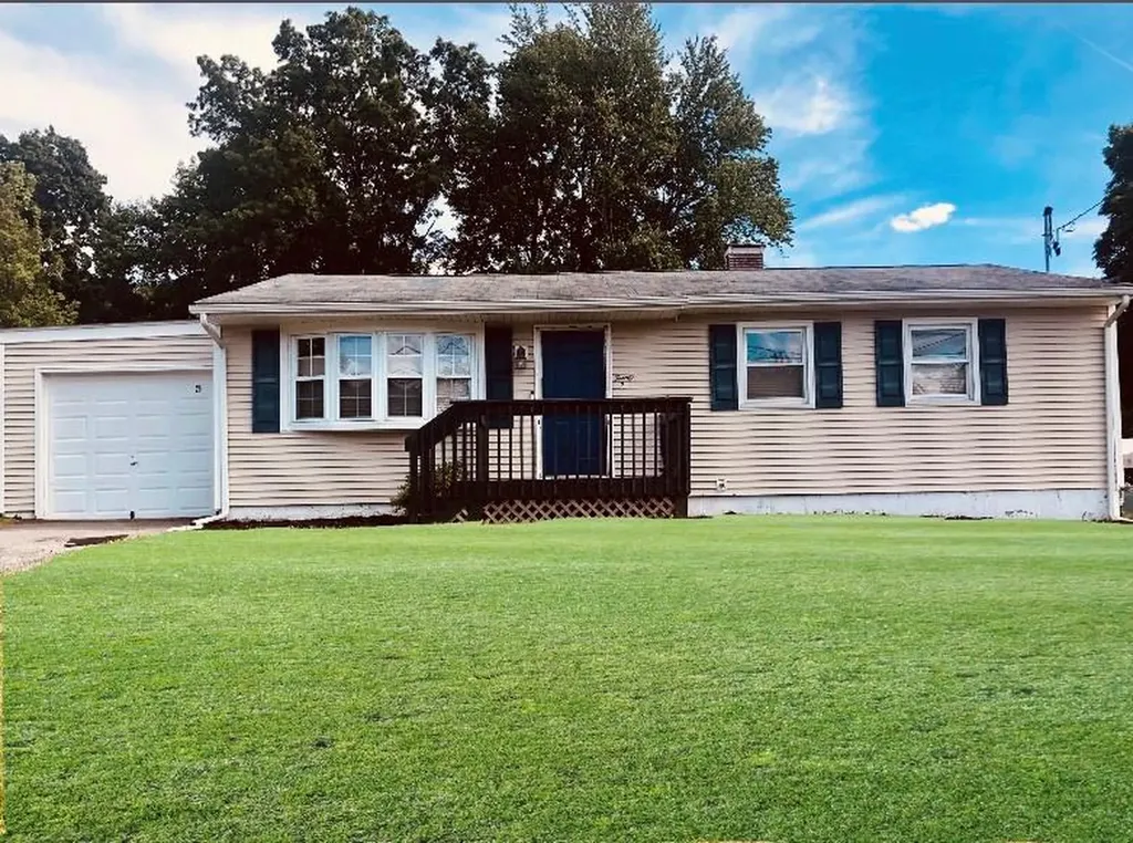 20 Peacock Lane Poughkeepsie NY 12601