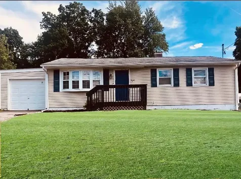 20 Peacock Lane Poughkeepsie NY 12601