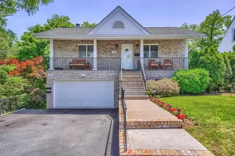 140 Woodside Avenue West Harrison NY 10604