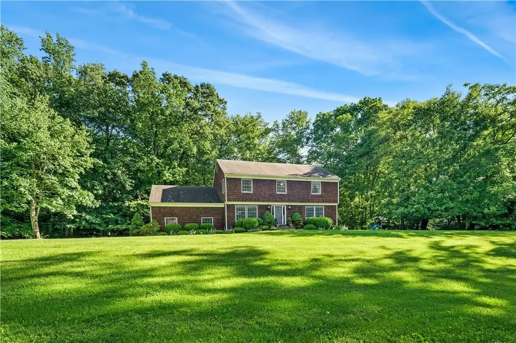 3 Stella Lane Pleasantville NY 10570