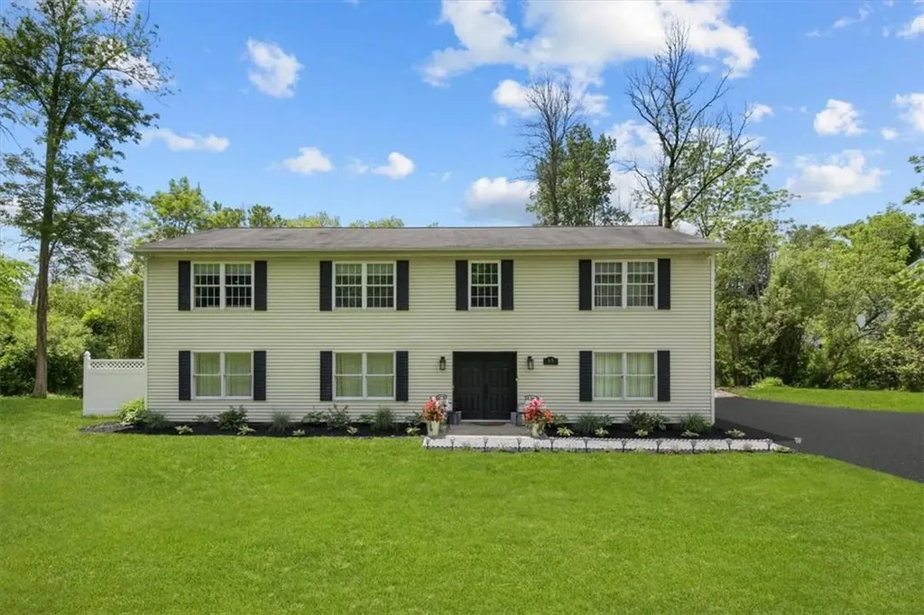 65 Ludingtonville Road Holmes NY 12531