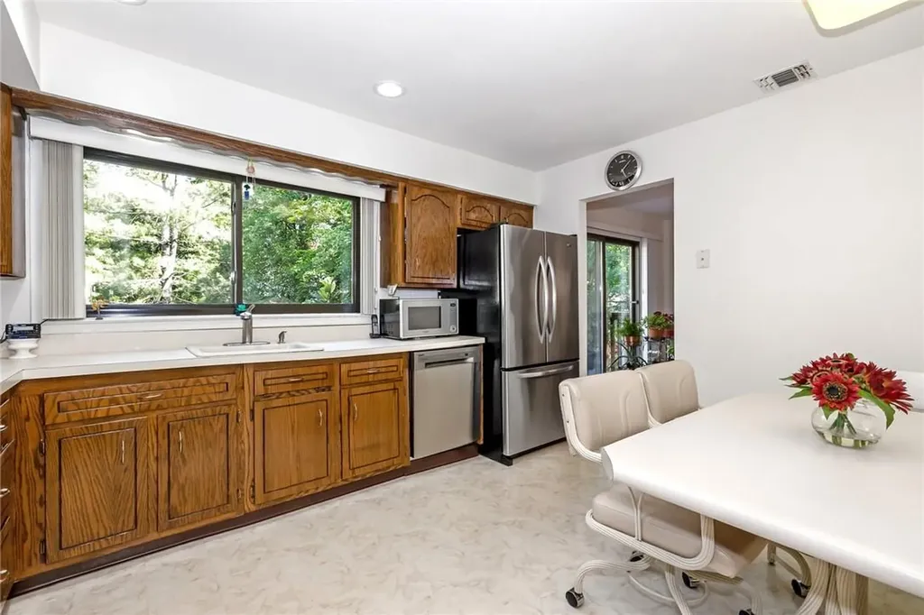 93 Ohio Avenue Congers NY 10920