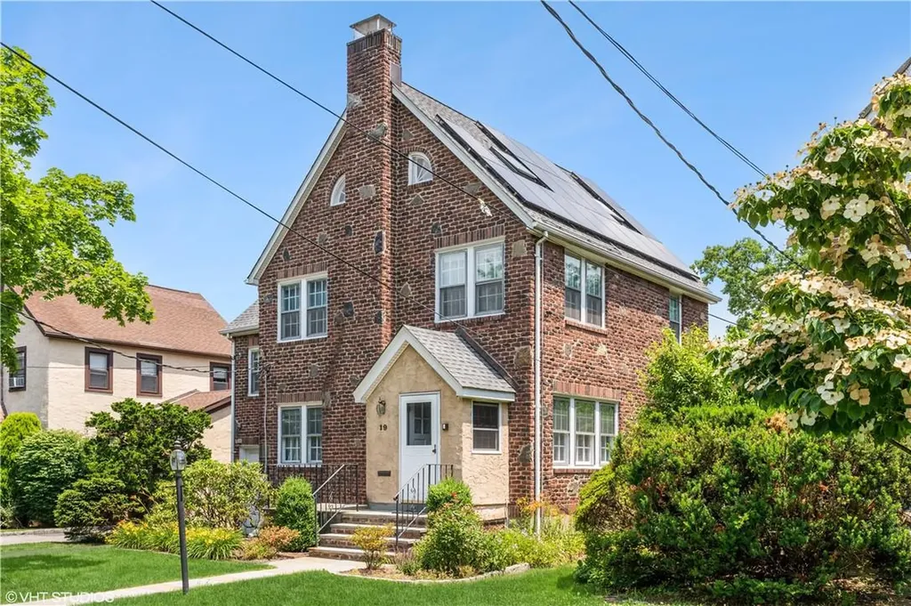19 Herbert Avenue White Plains NY 10606