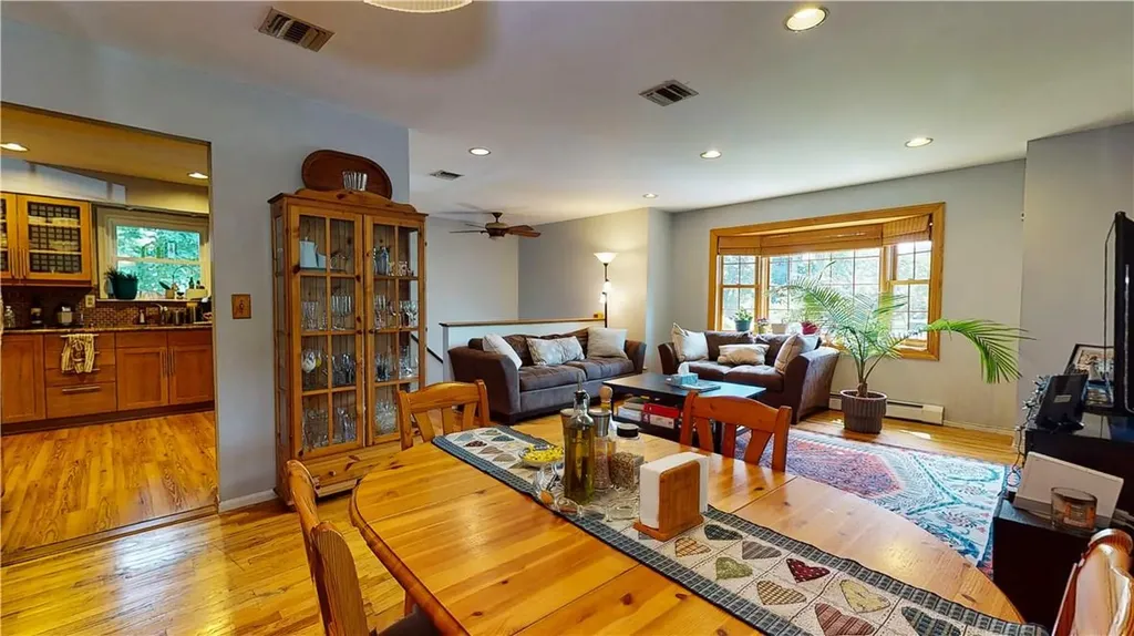 30 E Charles Street Nanuet NY 10954
