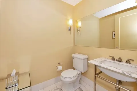 10 City Place White Plains NY 10601