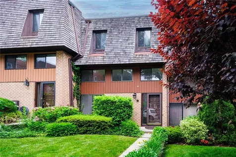 9 The Hamlet Pelham NY 10803