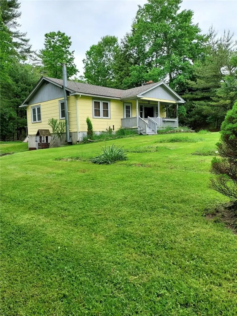 28 Beaver Brook Road Yulan NY 12792
