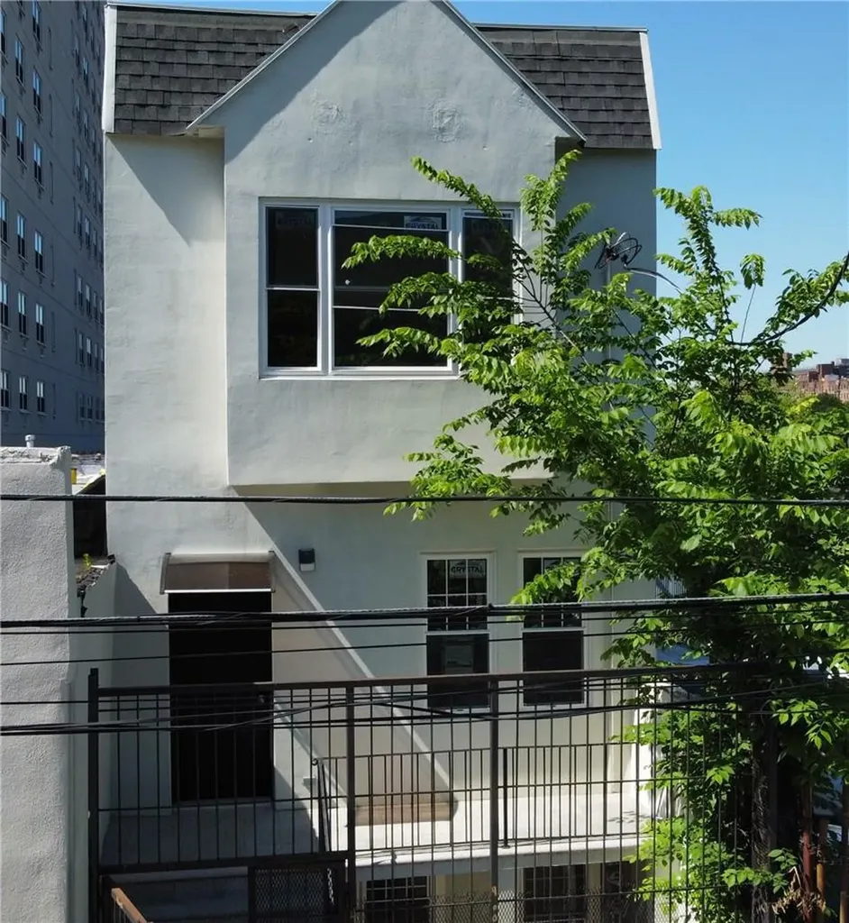 460 E 183rd Street Bronx NY 10458