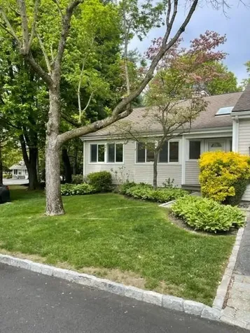 133 Winchester Drive Yonkers NY 10710