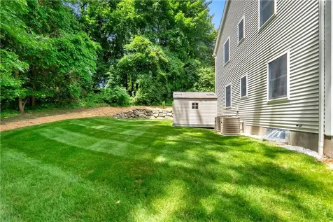 9 Edwyn Court Tappan NY 10983