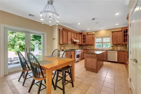 9 Edwyn Court Tappan NY 10983