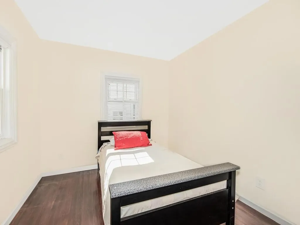 25 Westview Avenue White Plains NY 10603