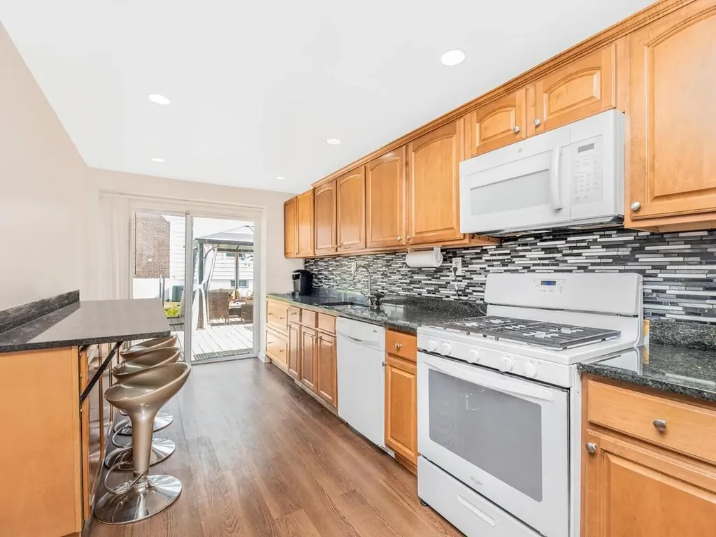25 Westview Avenue White Plains NY 10603