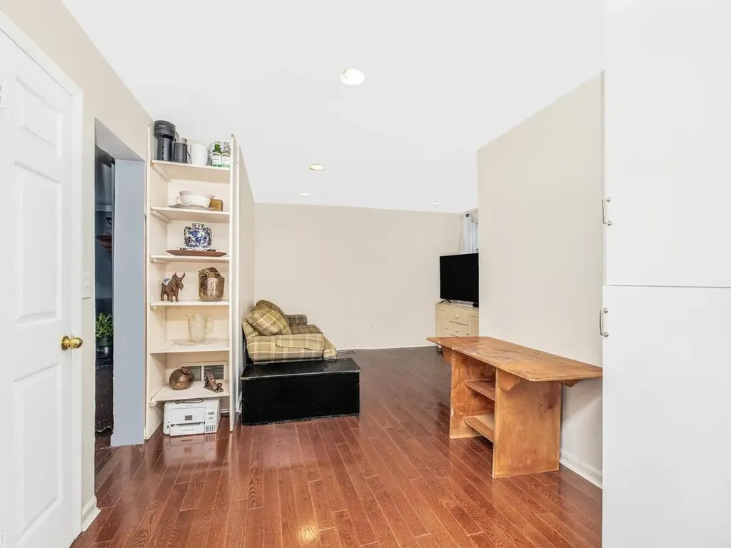 25 Westview Avenue White Plains NY 10603
