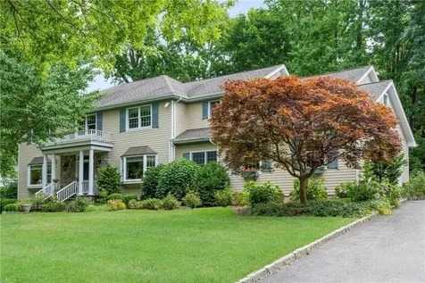 47 Marbourne Drive Mamaroneck NY 10543