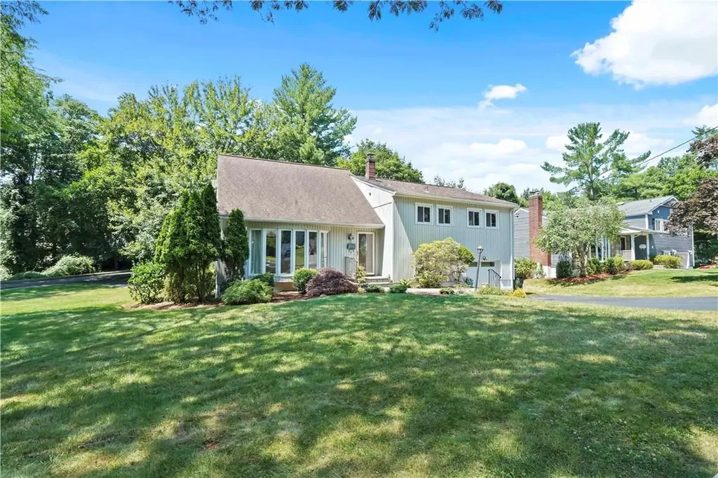 8 Covent Place Hartsdale NY 10530