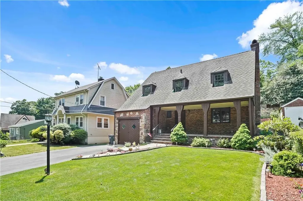 96 W Hartsdale Avenue Hartsdale NY 10530