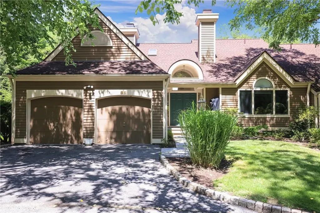 85 Clubhouse Lane Scarsdale NY 10583