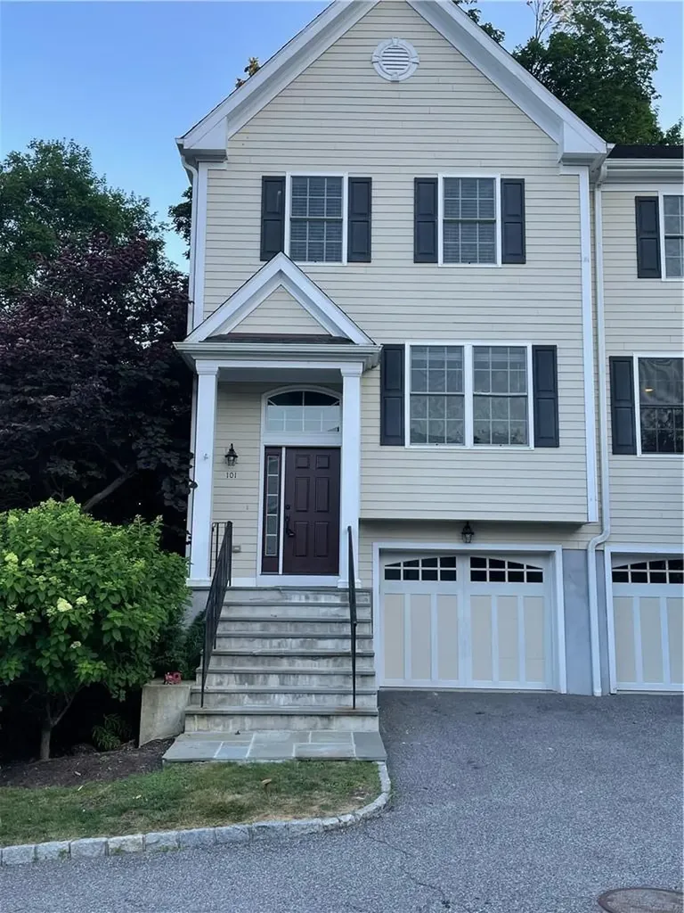 101 Villa Court Carmel NY 10512