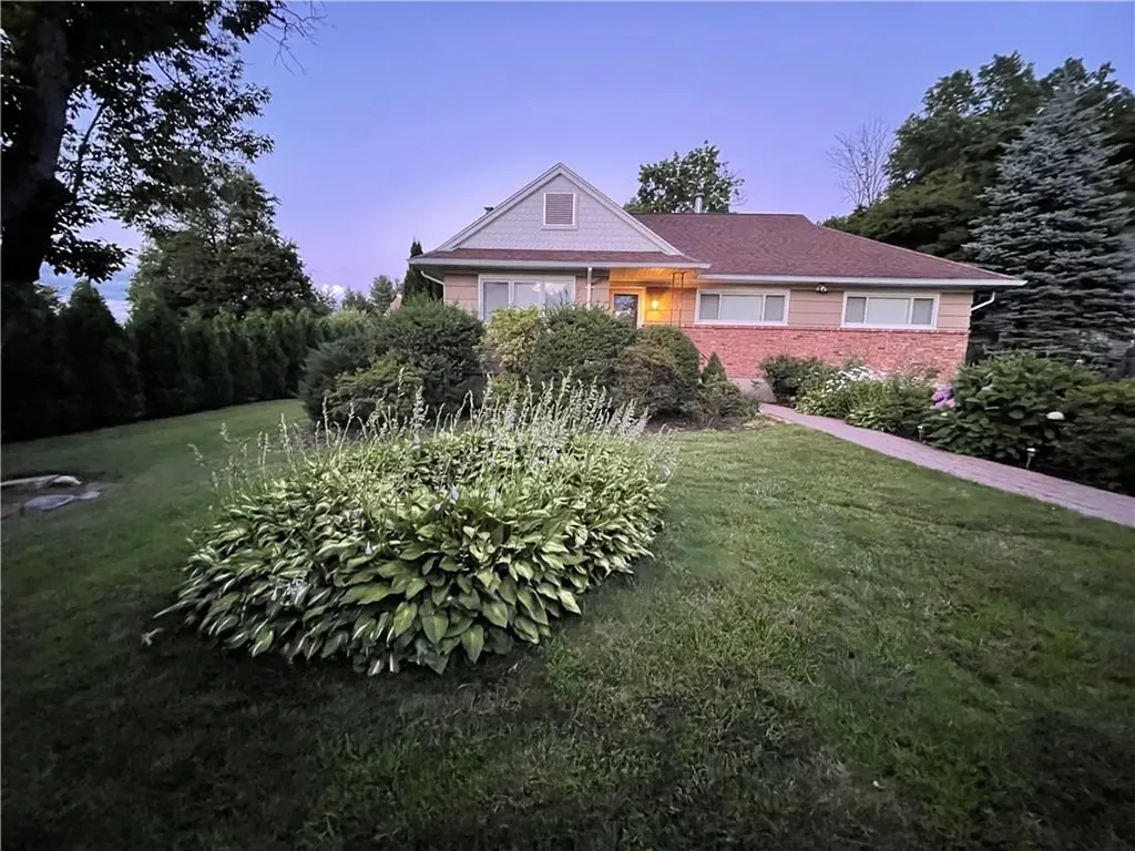 7 Scoralick Lane Valhalla NY 10595