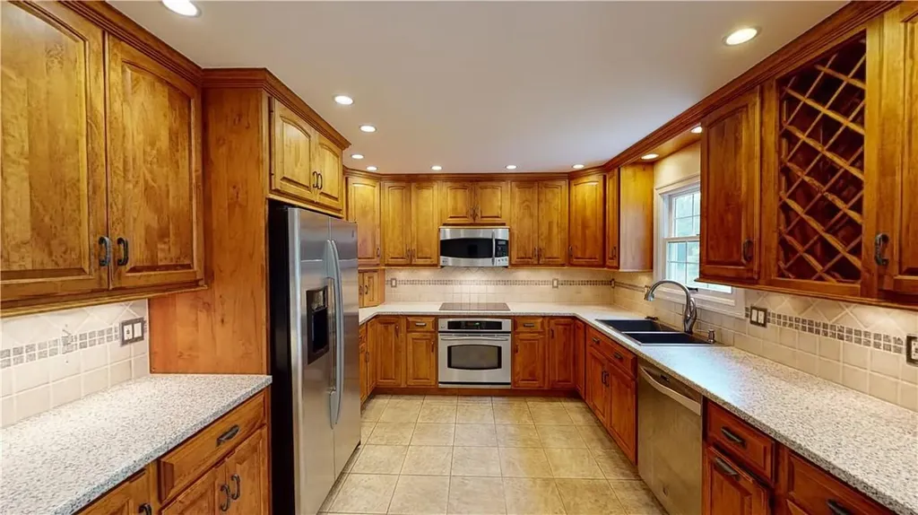 91 Depuyster Avenue Beacon NY 12508
