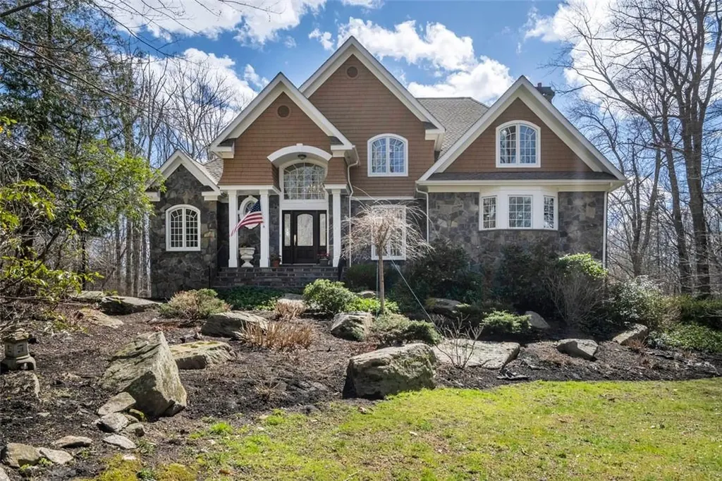 14 Conant Valley Road Pound Ridge NY 10576