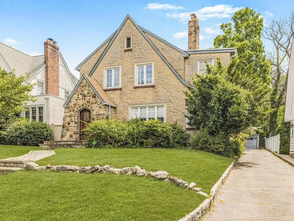 57 Perth Avenue New Rochelle NY 10804