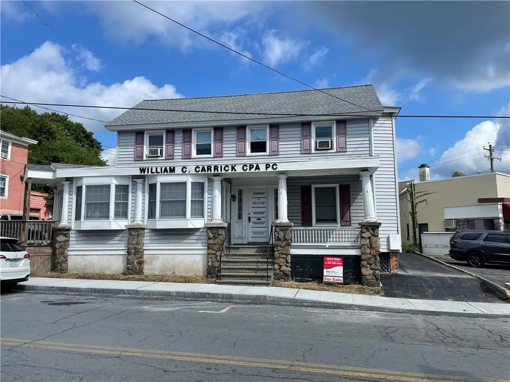 71 E Main Street Middletown NY 10940
