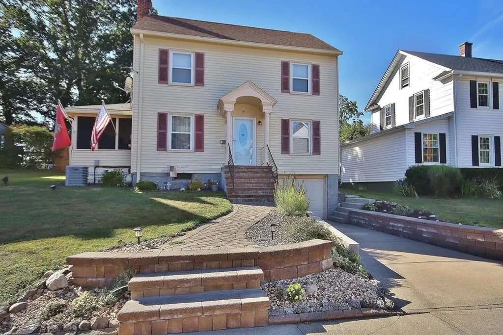 33 Royce Avenue Middletown NY 10940