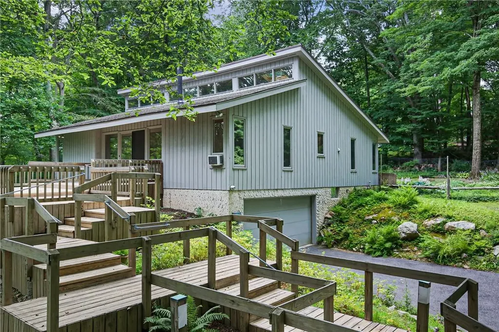 3 Oregon Road Armonk NY 10504