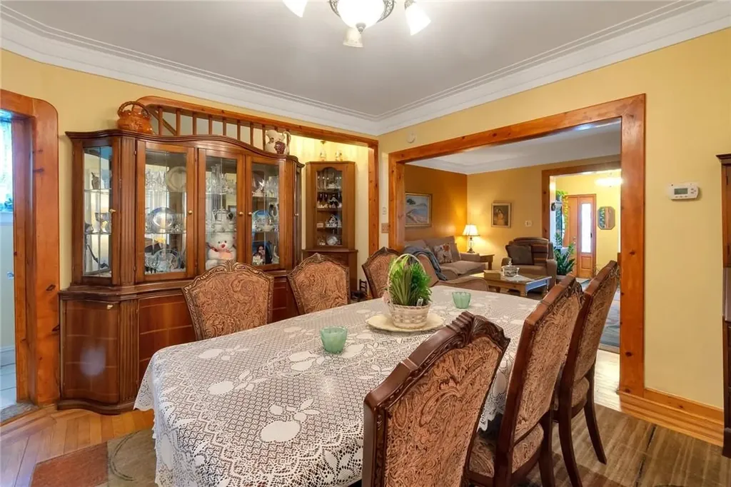 109 Aka 111 Sumner Avenue Yonkers NY 10704