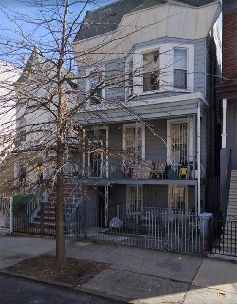 1346 Teller Avenue Bronx NY 10456