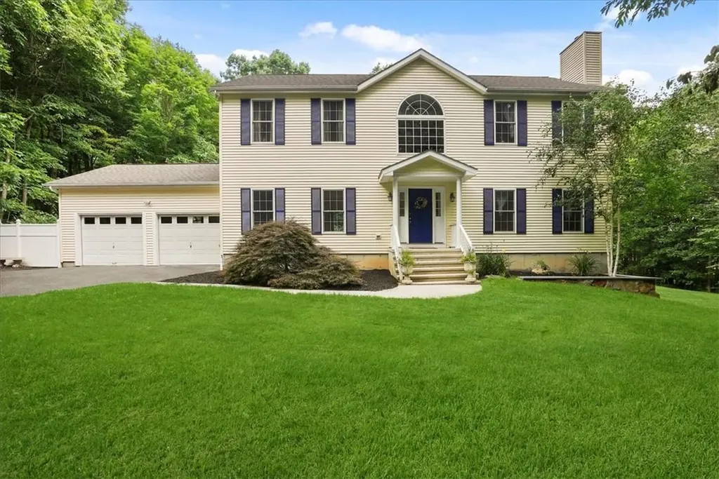 28 Gardineer Road Putnam Valley NY 10579