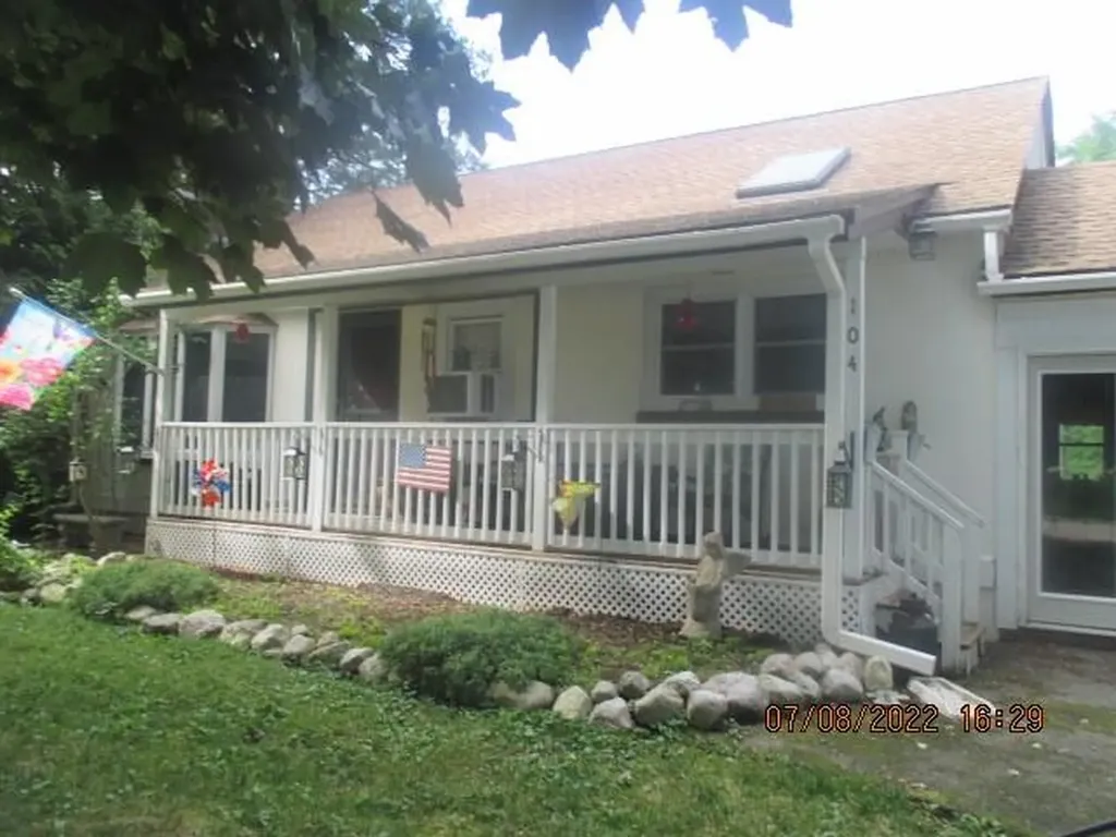 104 Lake Osiris Road Walden NY 12586