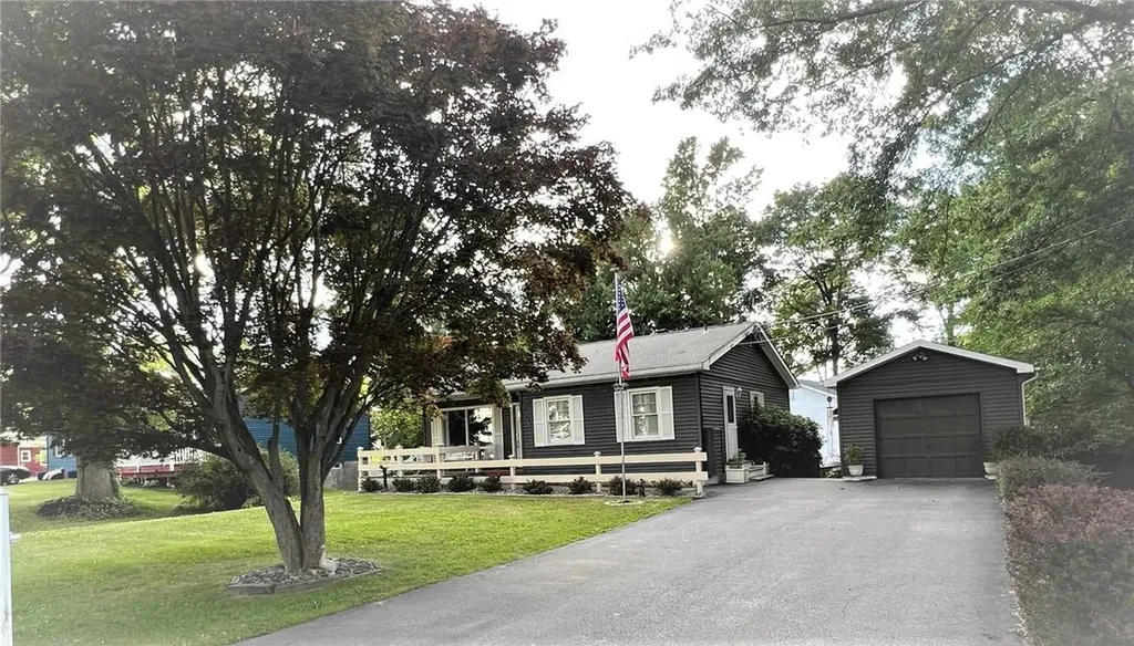 186 Pleasant Avenue Montgomery NY 12549