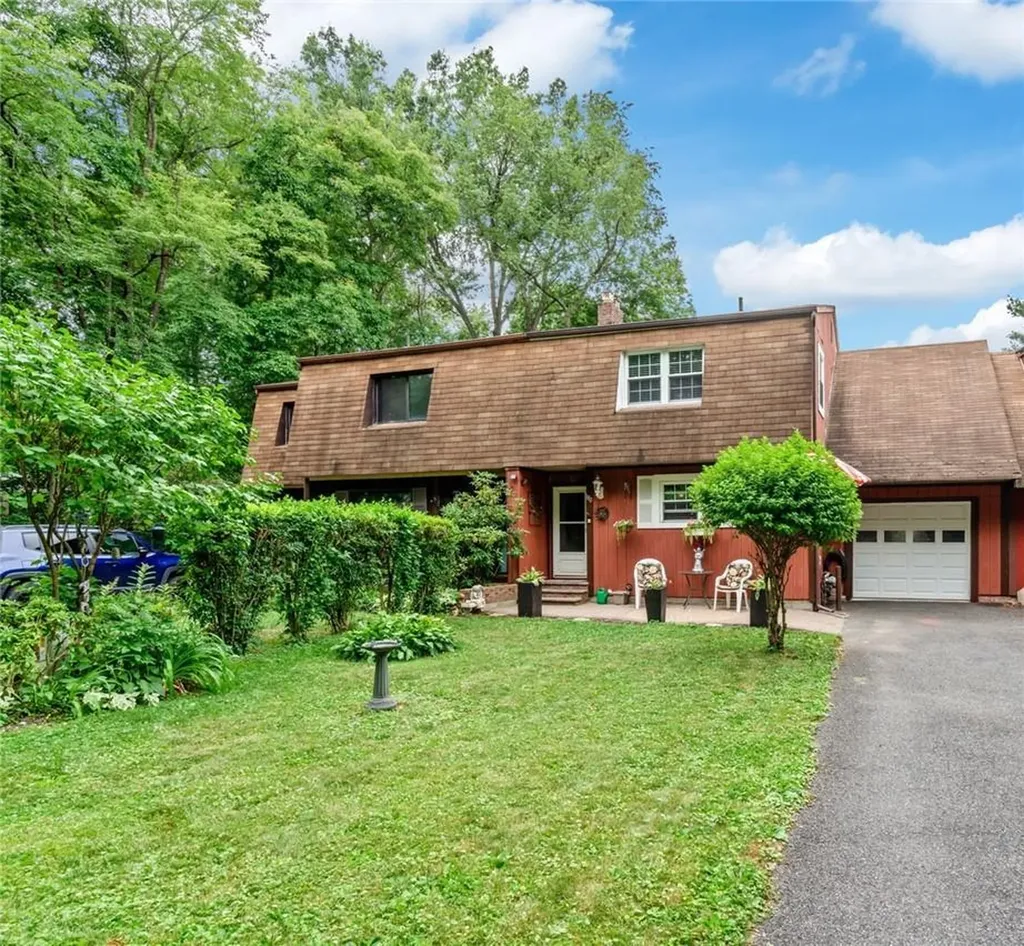 182 Dunn Drive Montgomery NY 12549