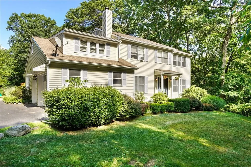 69 Lockwood Road South Salem NY 10590