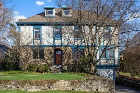 556 Wynnewood Road Pelham NY 10803