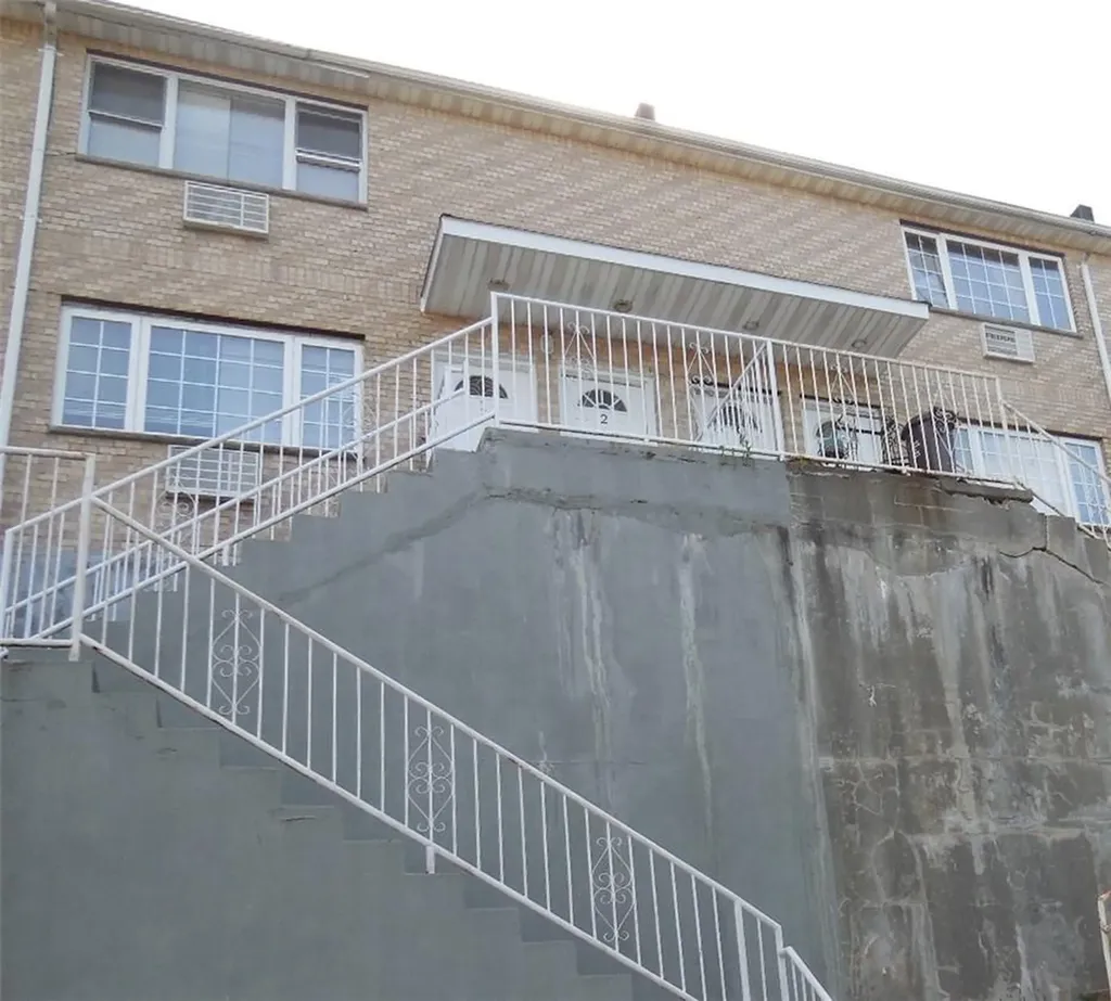 3407 Bruner Avenue Bronx NY 10469