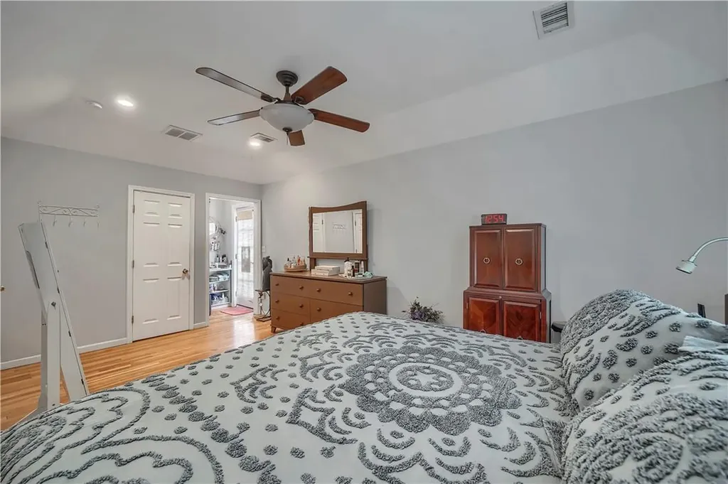 79 White Road Scarsdale NY 10583