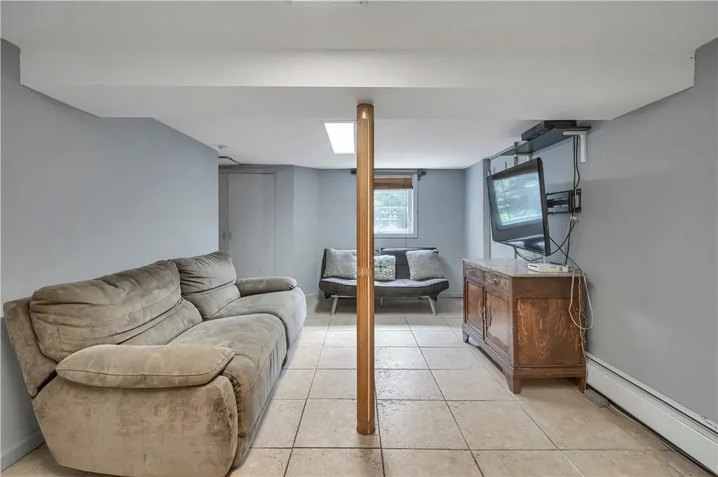 79 White Road Scarsdale NY 10583