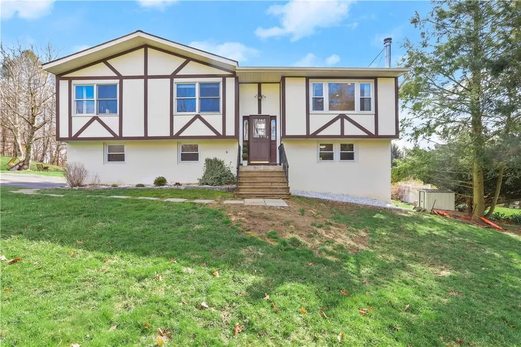 4 Colonial Ridge Court Brewster NY 10509