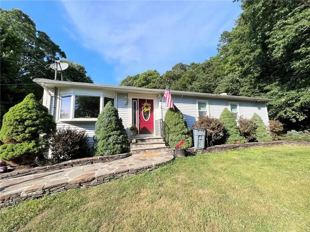 26 Howard Road Poughkeepsie NY 12603